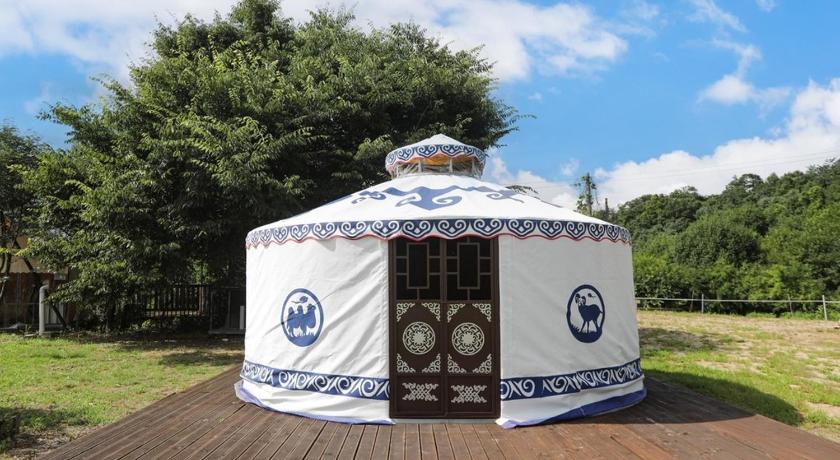 Gapyeong Gapyeong Unak Caravan Park 2-Star Guesthouse lobby