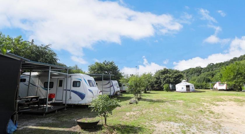 Gapyeong Gapyeong Unak Caravan Park 2-Star Guesthouse exterior