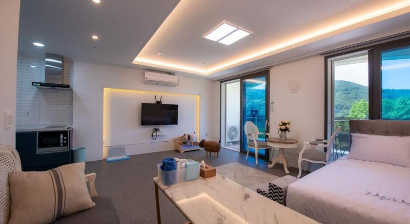 順天 Suncheon raon house egyeon pension 3つ星 ゲストハウス スイート