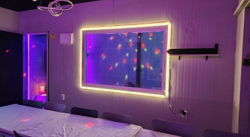 麗水 Yeosu Yeogiyo Pension 3つ星 ゲストハウス レストラン