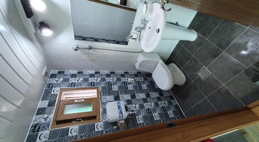 Image of Double Room with Mountain View 5 2
