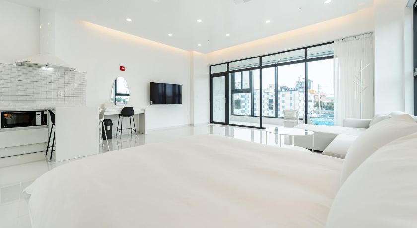 江陵 Skaria Poolvilla 3つ星 ゲストハウス スイート