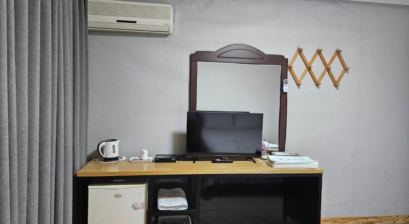 麟蹄 Inje Baekdam Stay Tourist Hotel 3つ星 ゲストハウス 客室