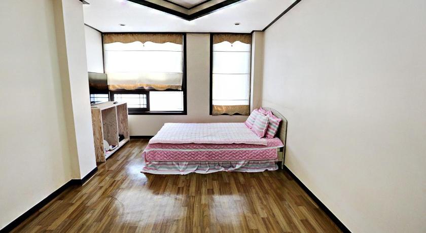 Taean Cheonripo Condo 2-Star Guesthouse suite