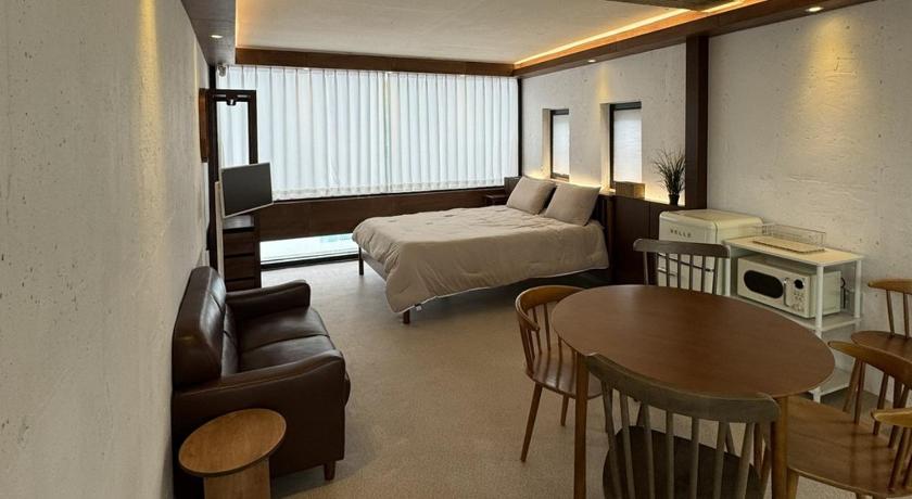 庆州 Gyeongju Stayrophy Eupseong Branch 2星级 民宿 套房