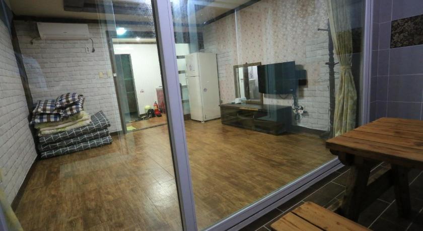 Image of Triple Room 2 8