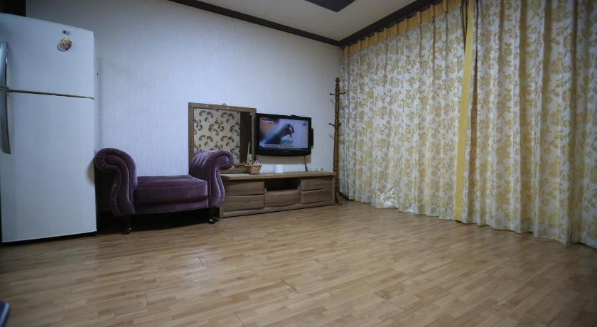 Image of Triple Room 2 2