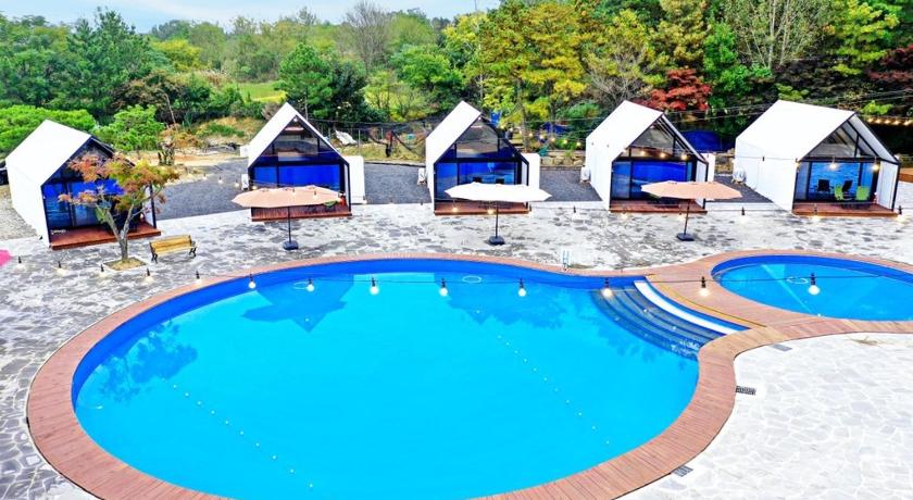 Yeongam Yeongam Rock On Glamping and Caravan 3-Star Guesthouse room