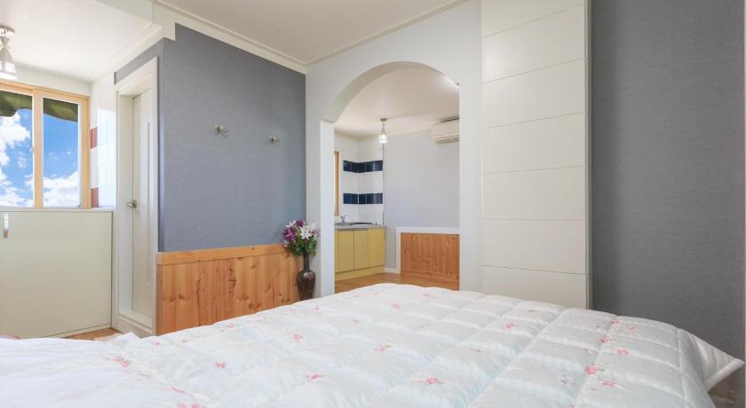 Image of Triple Room 2 4