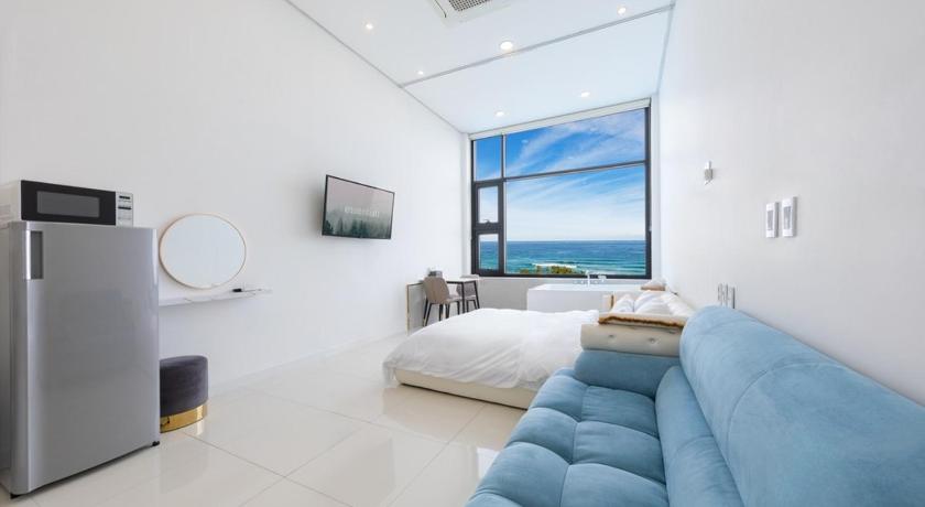 江陵 Gangneung Merview Oceanview Spapension 2つ星 ゲストハウス スイート