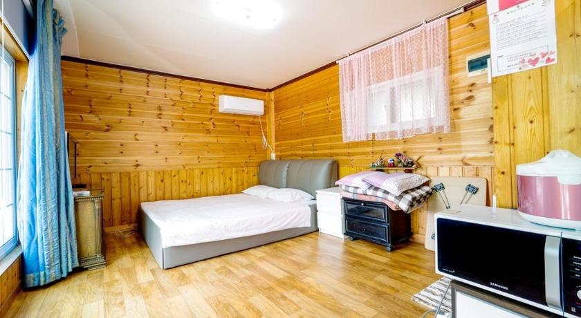 カンウォンド Hill House 3つ星 ゲストハウス 外観