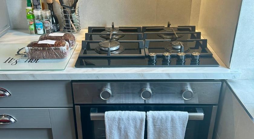 Image of One-Bedroom Apartment 13