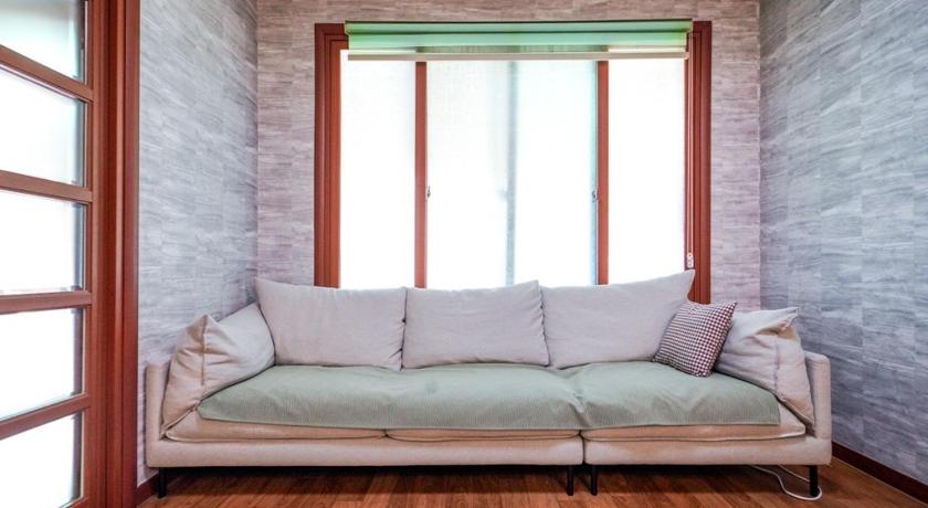 カンウォンド Page Pension 3つ星 ゲストハウス 眺望