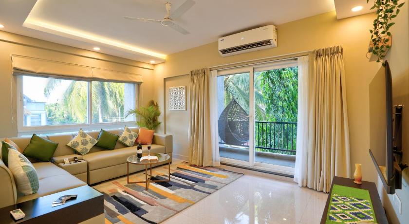 Abura -Luxurious 2 BHK -Close to Beach - image 2