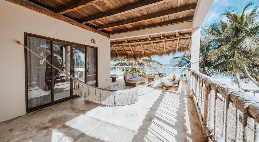 Image of Sunrise Master Suite 14