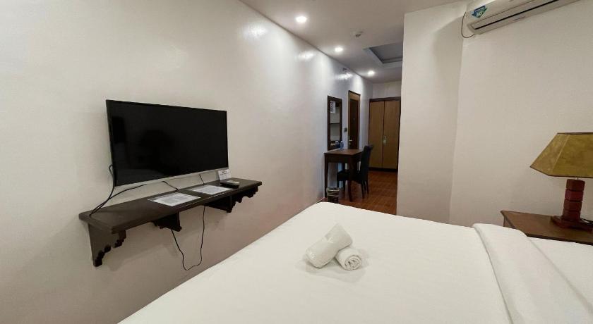 Image of Executive Suite 6