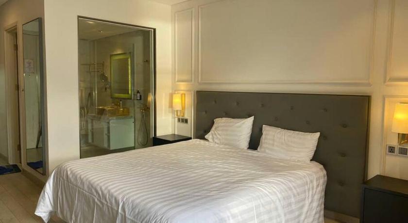 Image of One-Bedroom Apartment 9