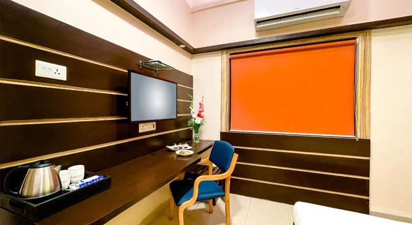 Hotel Golden Treat - image 13