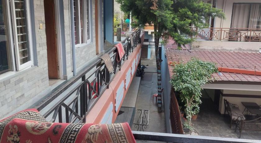 Hotel Lake Mirage – Pokhara, FL