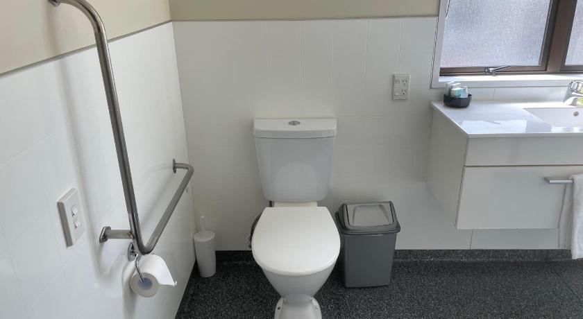 Image of One-Bedroom Apartment - Disability Access 3 7
