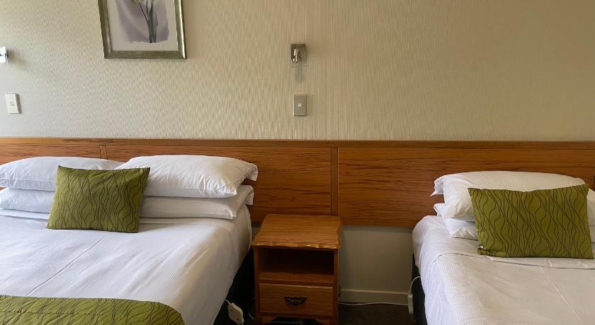 Image of One-Bedroom Apartment 3