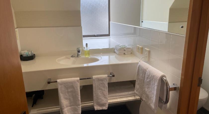 Image of One-Bedroom Apartment 2