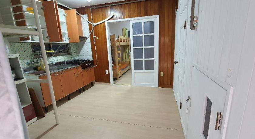 Image of Apartment 1