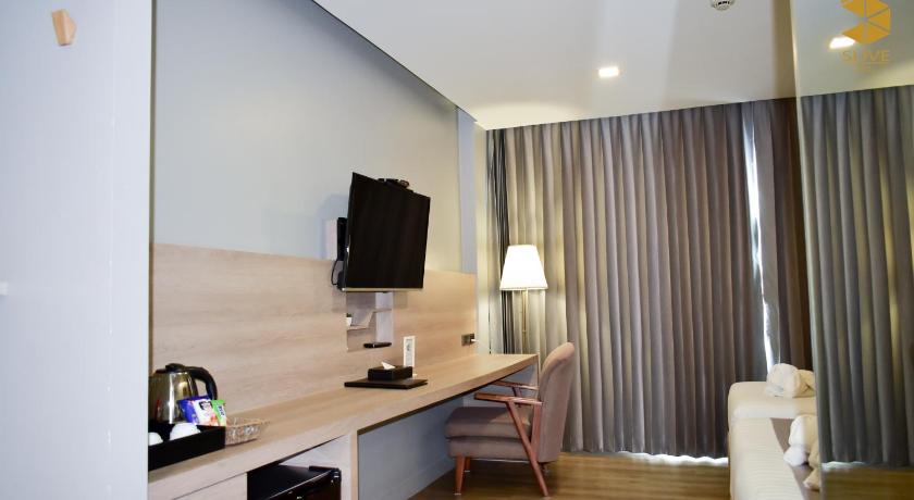 Image of Family Room 9