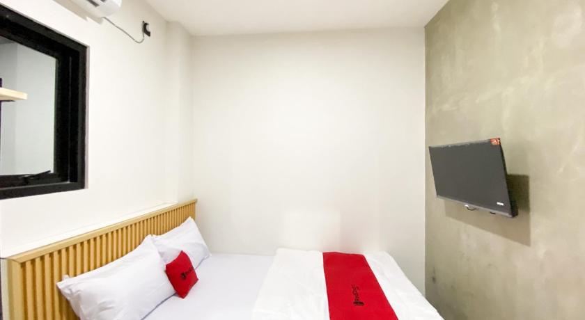 RedDoorz @ Gentan Jakal - image 16