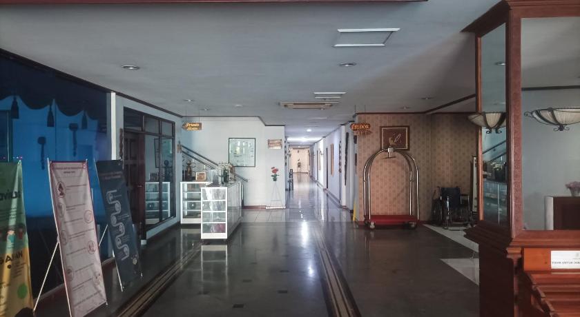 Hotel Efita - image 3
