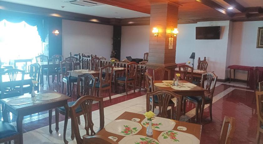 Hotel Efita - image 2