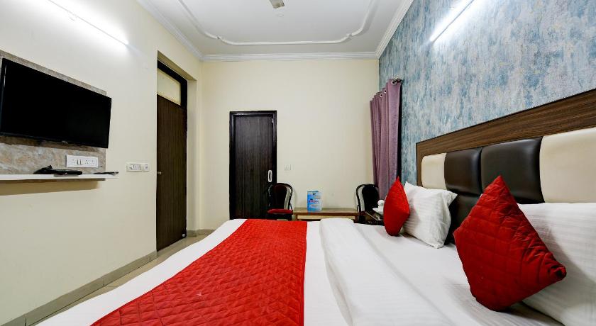 Hotel Mayank Plaza-Near IGI Airport Terminal-3 - image 40