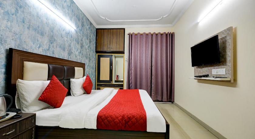 Hotel Mayank Plaza-Near IGI Airport Terminal-3 - image 39