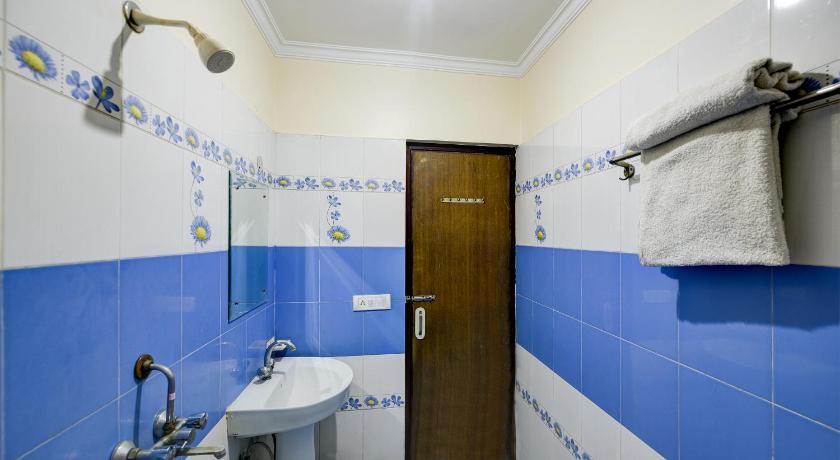 Hotel Mayank Plaza-Near IGI Airport Terminal-3 - image 44