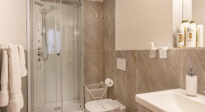 ローマ Happy Trastevere in Rome 3つ星 シングルルーム 客室