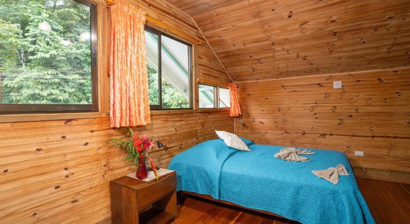 Image of Triple Room 3