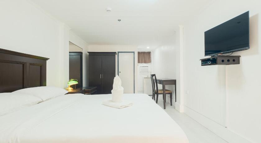 Image of Standard Double Room 4