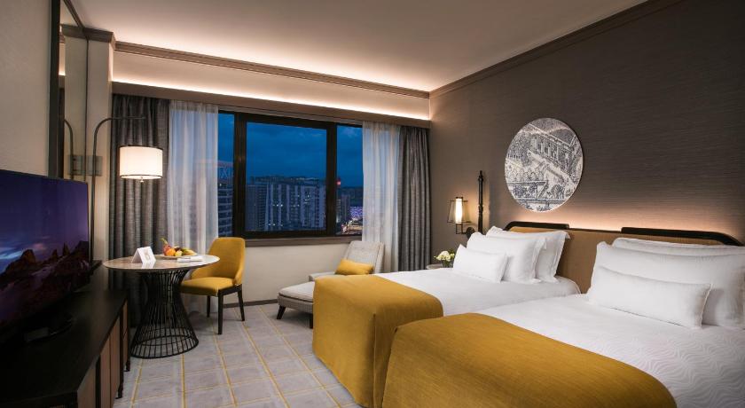 Image of Family Connecting Rooms 3