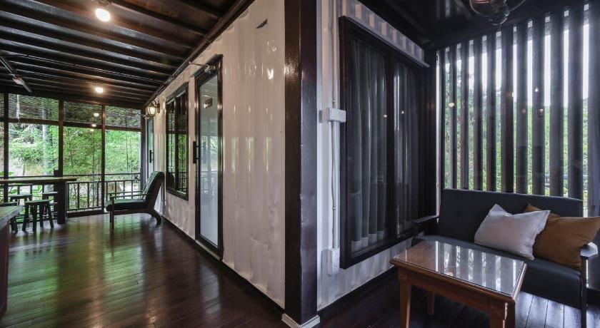 Cameron Highlands Cameron Highland Retreat  3-Star Guesthouse lobby