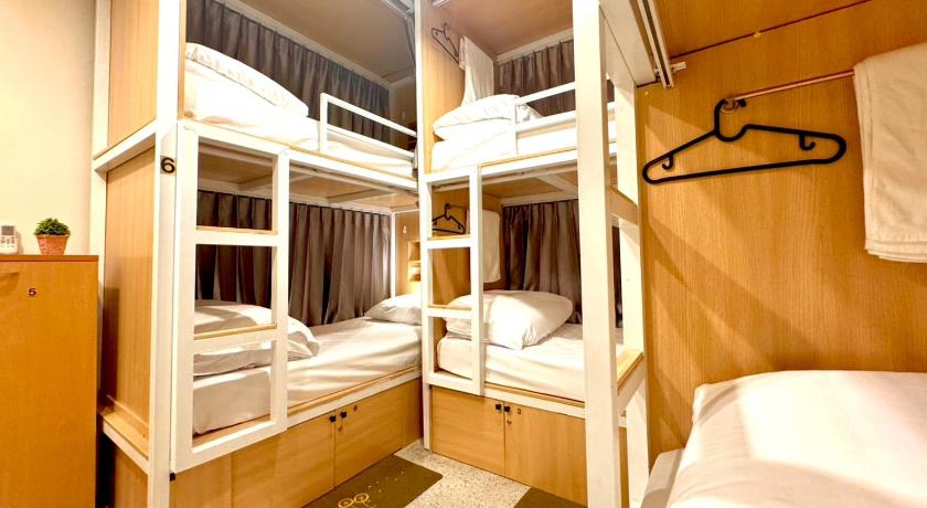 Charming Hostel - image 14