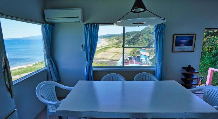 佐渡 The Seaside Villa 佐渡島 宿泊施設 ロビー