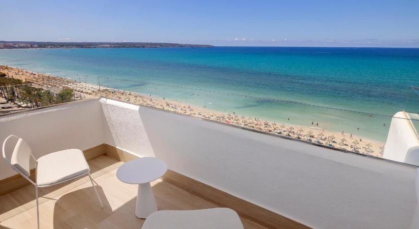 Image of Twin Room Sea view with Balcony 1