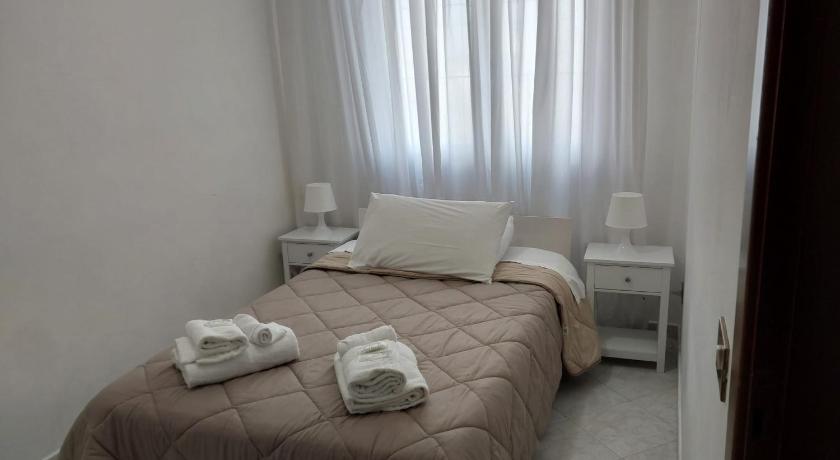 ローマ SUITE - 2 Camere da Letto - Fiumicino Aeroporto e Fiera 4つ星 シングルルーム 外観