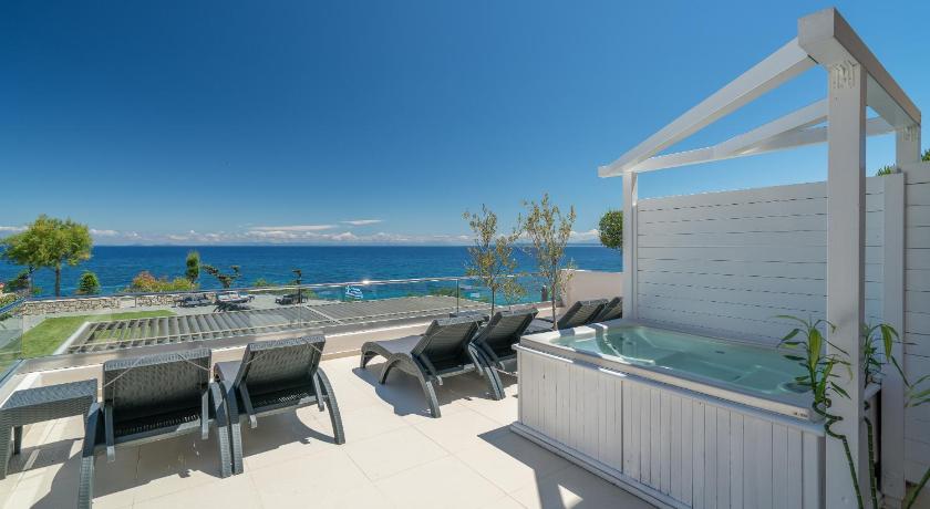 수페리어 스위트룸 - 바다 전망 (성인 4명) (Superior Suite with Sea View (4 Adults)) 이미지 3