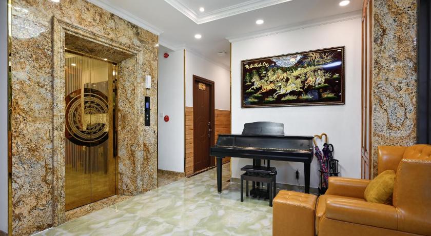 胡志明市 Ly Ly Luxury Hotel 4星级 酒店 大堂