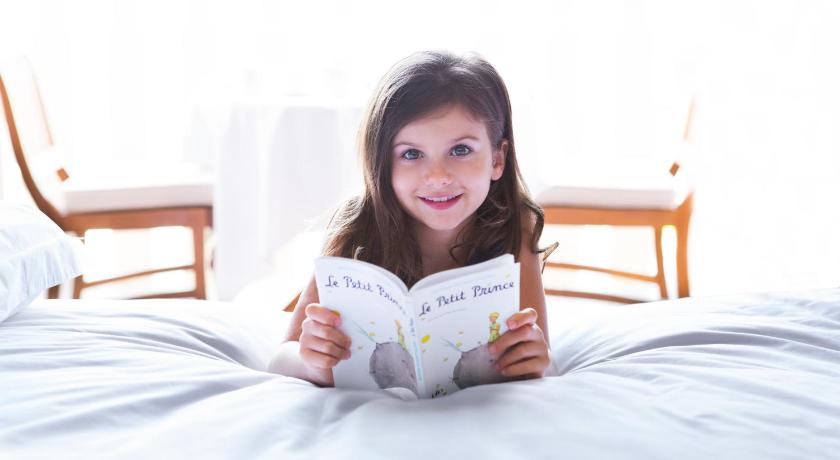 Kuva huoneesta Junior-sviitti king-vuoteella (Junior Suite King Bed) 12