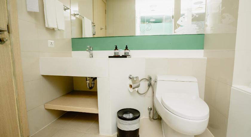 Image of Deluxe 1 King 12