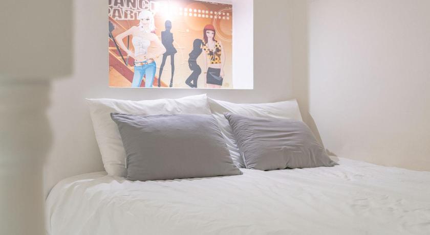Image of Studio 3 11