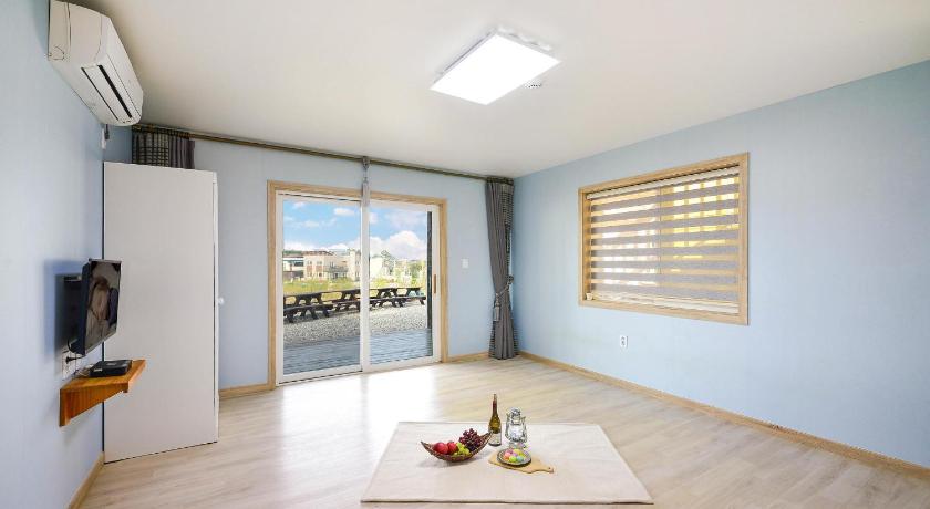 サムチョク Samcheok Good Friend Pension 3つ星 ゲストハウス スイート