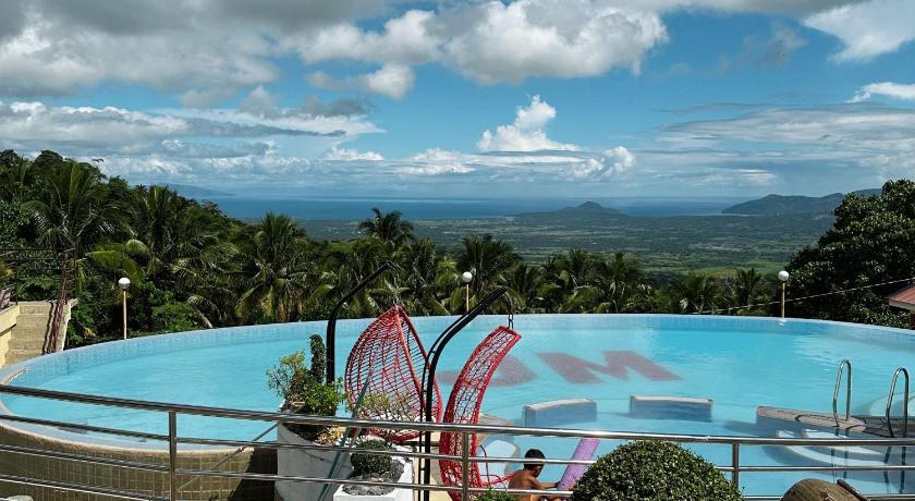 Tigaon SMDP Resort Hotel CamSur 3-Star Hotel suite